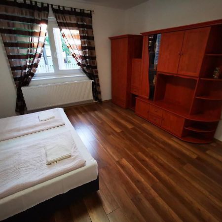 Mate Apartman 귤러 외부 사진