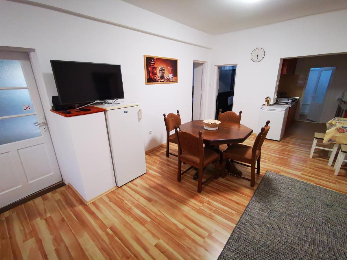 Mate Apartman 귤러 외부 사진