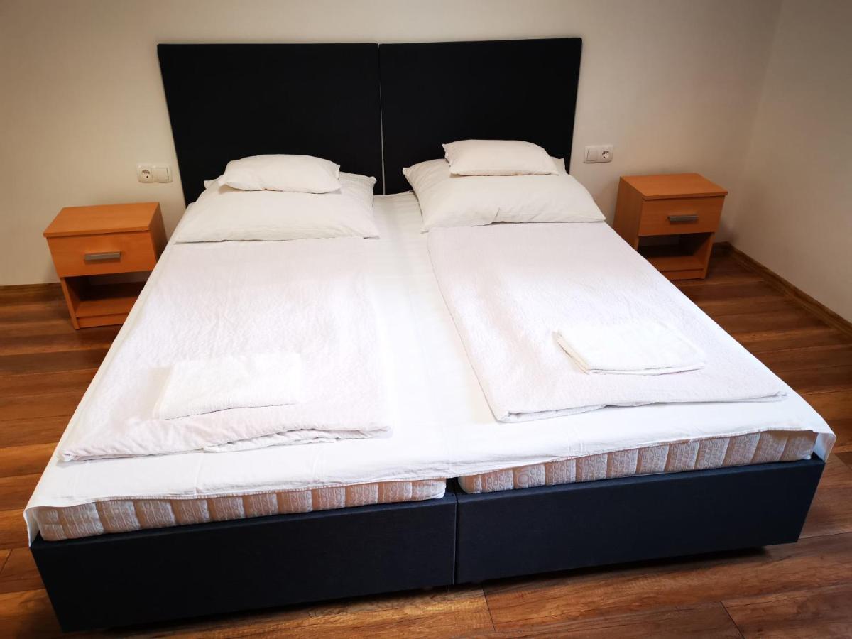 Mate Apartman 귤러 외부 사진